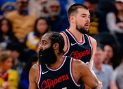 开云体育平台APP-勇士横扫青岛队，哈登惊艳四座