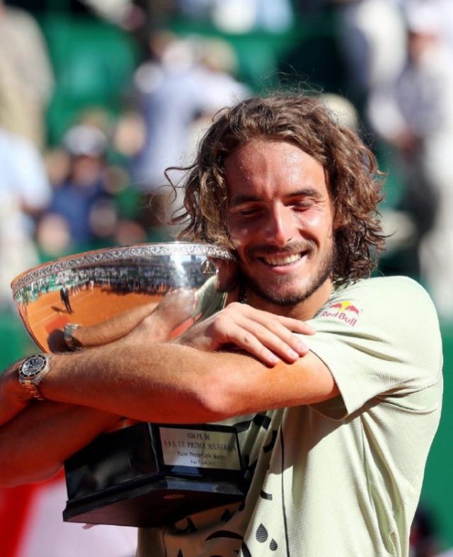 关于蒙特卡洛大师赛鏖战ATP总决赛，西西帕斯高光表现的信息