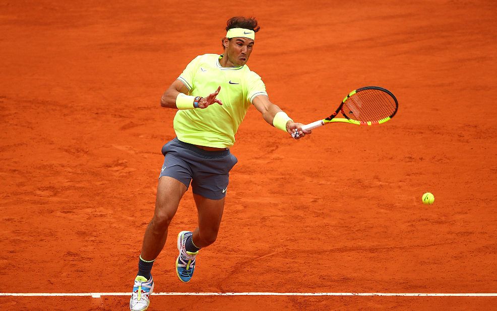 包含法网翻盘戴维斯杯，纳达尔惊艳四座的词条